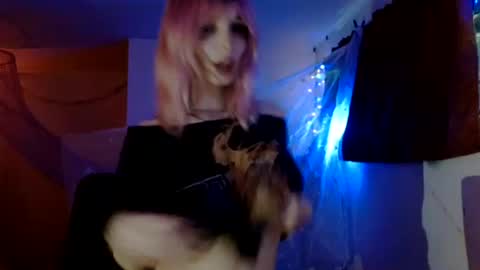 puepue online show from April 4, 5:05 am