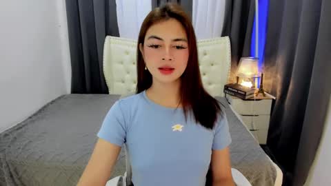 Jade online show from February 11, 11:10 am