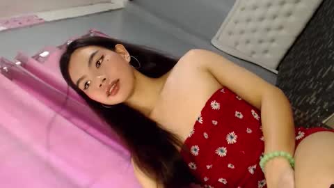 FIONA online show from March 8, 2:15 am