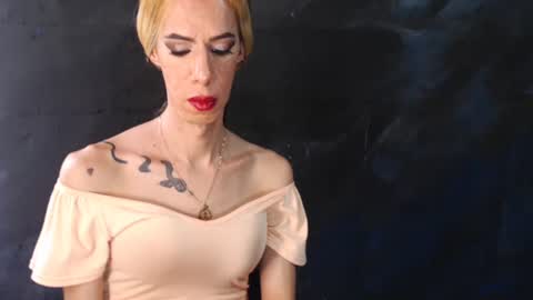 flats23cm online show from September 11, 5:43 pm