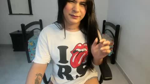 gewn2004 online show from December 2, 4:26 pm