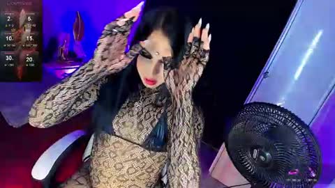Gia Ferrara online show from June 14, 5:19 am