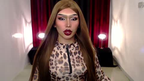 Gia X online show from December 7, 4:04 am