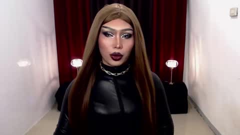 Gia X online show from December 11, 7:03 am