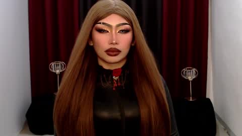 Gia X online show from February 15, 5:30 am