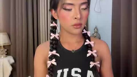 queen ronna online show from March 9, 12:09 pm