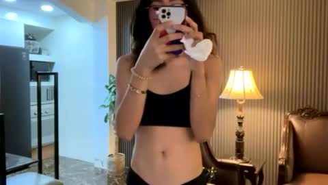 gleiahong online show from July 25, 12:52 am