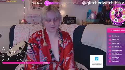 Glitch online show from January 29, 10:22 pm