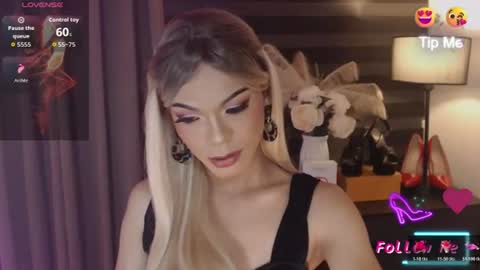 Michaella online show from June 11, 7:12 pm