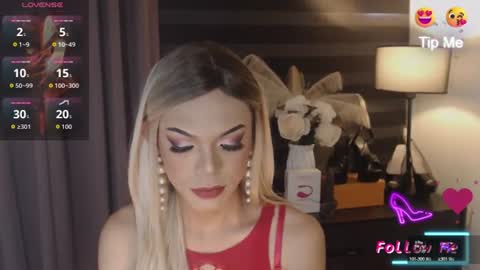 Michaella online show from June 14, 5:41 am