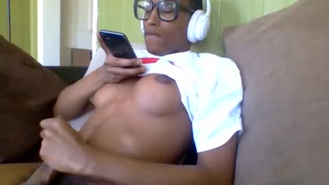 goddexx_kii online show from April 8, 5:14 pm