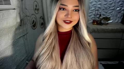 Snapshot of gorgeousamandarose chatting on October 12, 4:26 am Amanda rose online show from October 12, 4:26 am