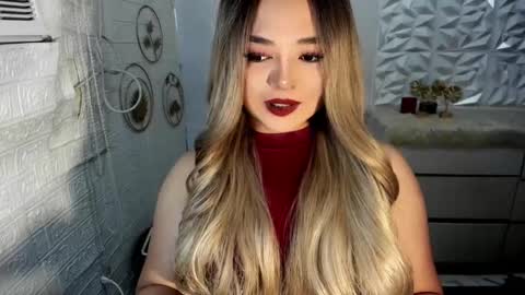 Snapshot of gorgeousamandarose chatting on October 16, 11:59 pm Amanda rose online show from October 16, 11:59 pm