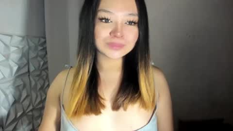 Amanda rose online show from August 1, 1:45 pm