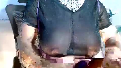 Snapshot of gorgeoushotcum chatting on October 6, 4:01 am Blake Anders... online show from October 6, 4:01 am