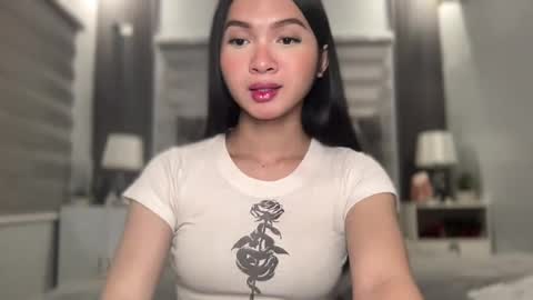 D I A N A online show from August 4, 12:44 pm