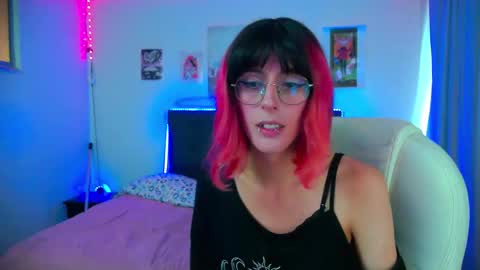 goth_minerva online show from February 12, 3:40 pm