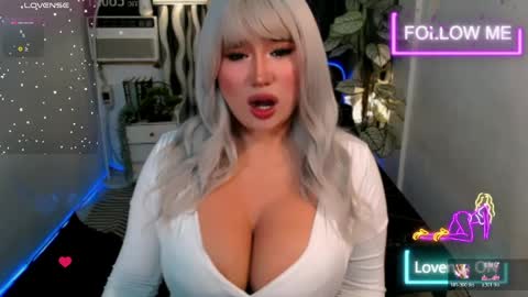 PAULATHEONE online show from March 29, 3:45 pm