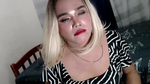 Heart online show from July 28, 5:02 pm