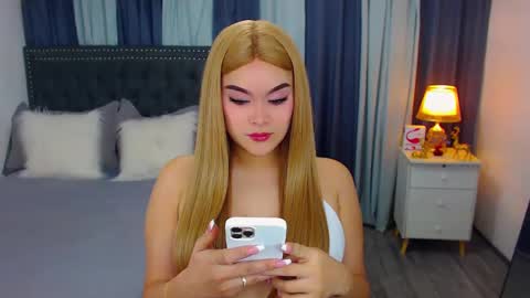 Snapshot of heavenlytransx chatting on March 7, 6:36 pm ITS FREE TO ASK online show from March 7, 6:36 pm