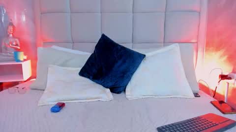 Keira Hecate online show from November 13, 9:33 pm