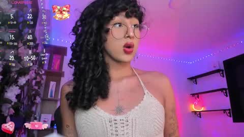 Snapshot of heka_prudence chatting on February 26, 3:10 am Heka Prudence online show from February 26, 3:10 am