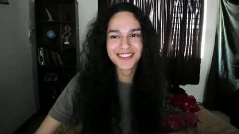 helena_spellman online show from March 1, 5:08 pm