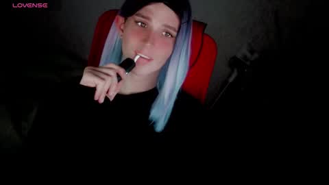 Helen Spellman online show from November 6, 5:24 pm