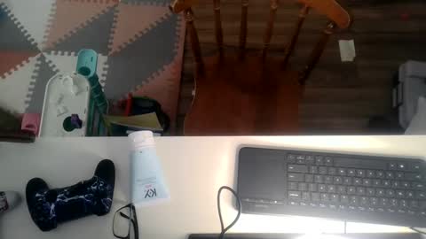 hightonight27 online show from February 20, 5:51 pm