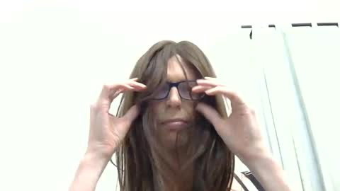 Snapshot of hiriley chatting on October 16, 9:14 pm HiRiley online show from October 16, 9:14 pm