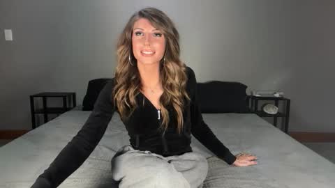 HoneyVelourTS online show from February 14, 12:07 am