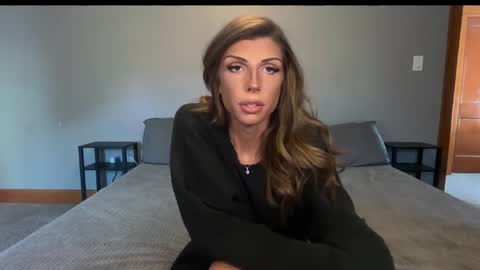 HoneyVelourTS online show from February 27, 7:53 pm