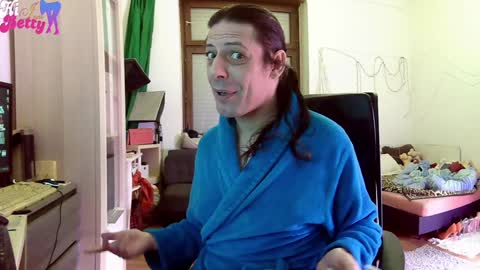 Snapshot of hotbettybellucci chatting on January 29, 7:36 am Betty Bellucci online show from January 29, 7:36 am