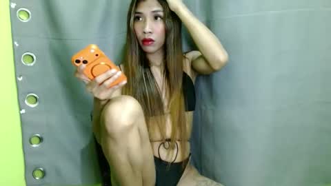 kitty  online show from February 3, 7:46 am