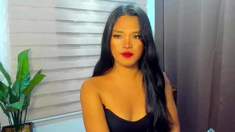 Snapshot of hottieelijah760282 chatting on September 15, 12:54 pm Maxine online show from September 15, 12:54 pm