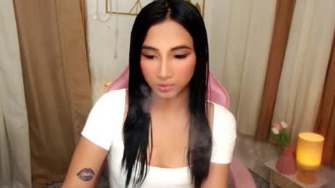 Snapshot of hugeasiancockandrea chatting on October 12, 2:36 am drea online show from October 12, 2:36 am