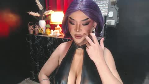 Christine online show from June 24, 4:16 pm