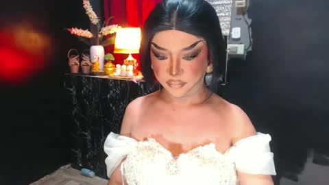 Christine online show from June 28, 3:12 am