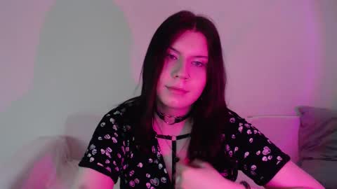 Snapshot of iintimate_flesh chatting on October 6, 10:04 am Vella online show from October 6, 10:04 am