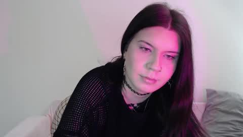Snapshot of iintimate_flesh chatting on October 8, 10:16 am Vella online show from October 8, 10:16 am