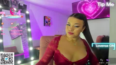 Snapshot of im_ahsley chatting on September 20, 9:31 pm . online show from September 20, 9:31 pm