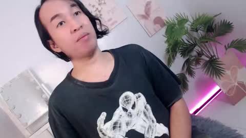 Snapshot of im_youronly11992 chatting on October 23, 11:58 am Ashley iss open for pvt cumshow online show from October 23, 11:58 am