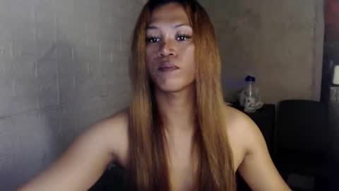 isabellabigcock03 online show from April 30, 10:08 am