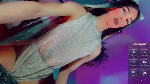 isabellagirs online show from March 11, 6:50 am