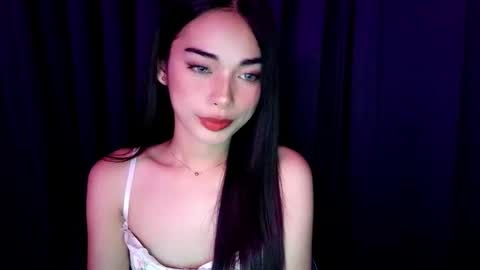 Isabelle online show from November 21, 6:58 am