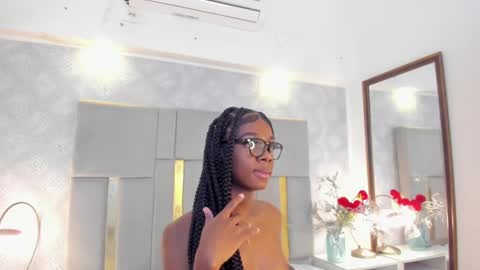 Snapshot of isisbrown_ chatting on October 14, 2:34 am ISIS online show from October 14, 2:34 am