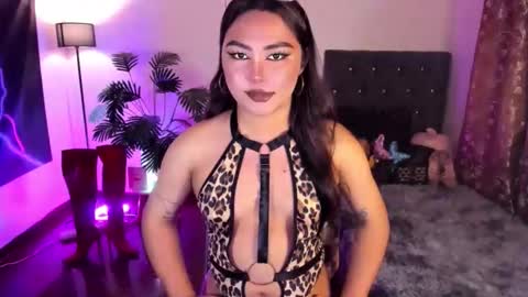 Siana online show from June 5, 10:10 am