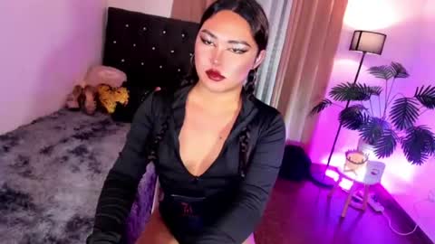 Siana online show from July 24, 8:39 pm