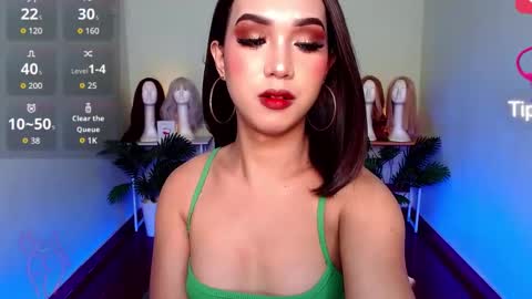 Snapshot of itsmesofiaa69 chatting on October 14, 9:43 am Sofia online show from October 14, 9:43 am