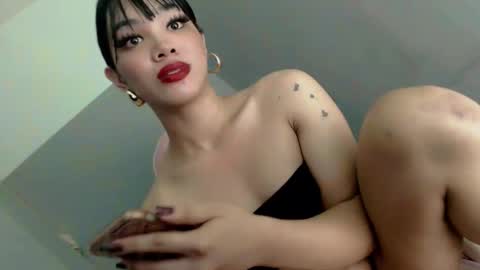 Snapshot of itzme_marga11 chatting on October 3, 10:48 am Marga your transfem online show from October 3, 10:48 am